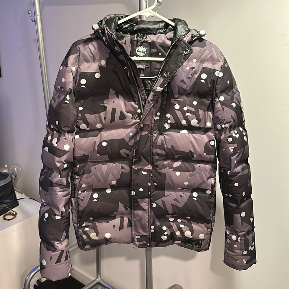 Stylish Camouflage Puffer Jacket